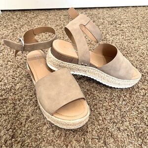 SODA Espadrille Platform Sandals